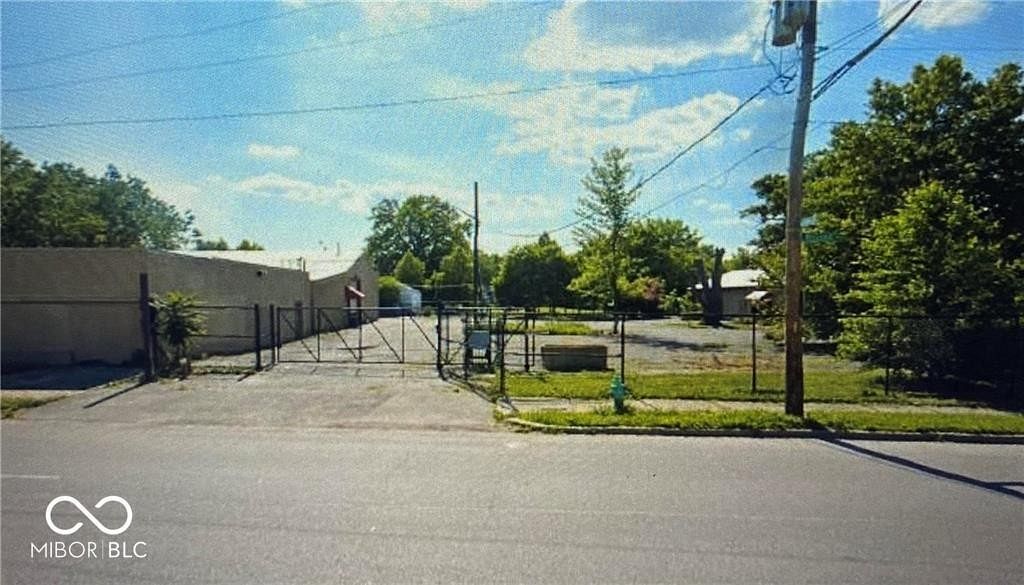 0.15 Acres of Commercial Land for Sale in Indianapolis, Indiana