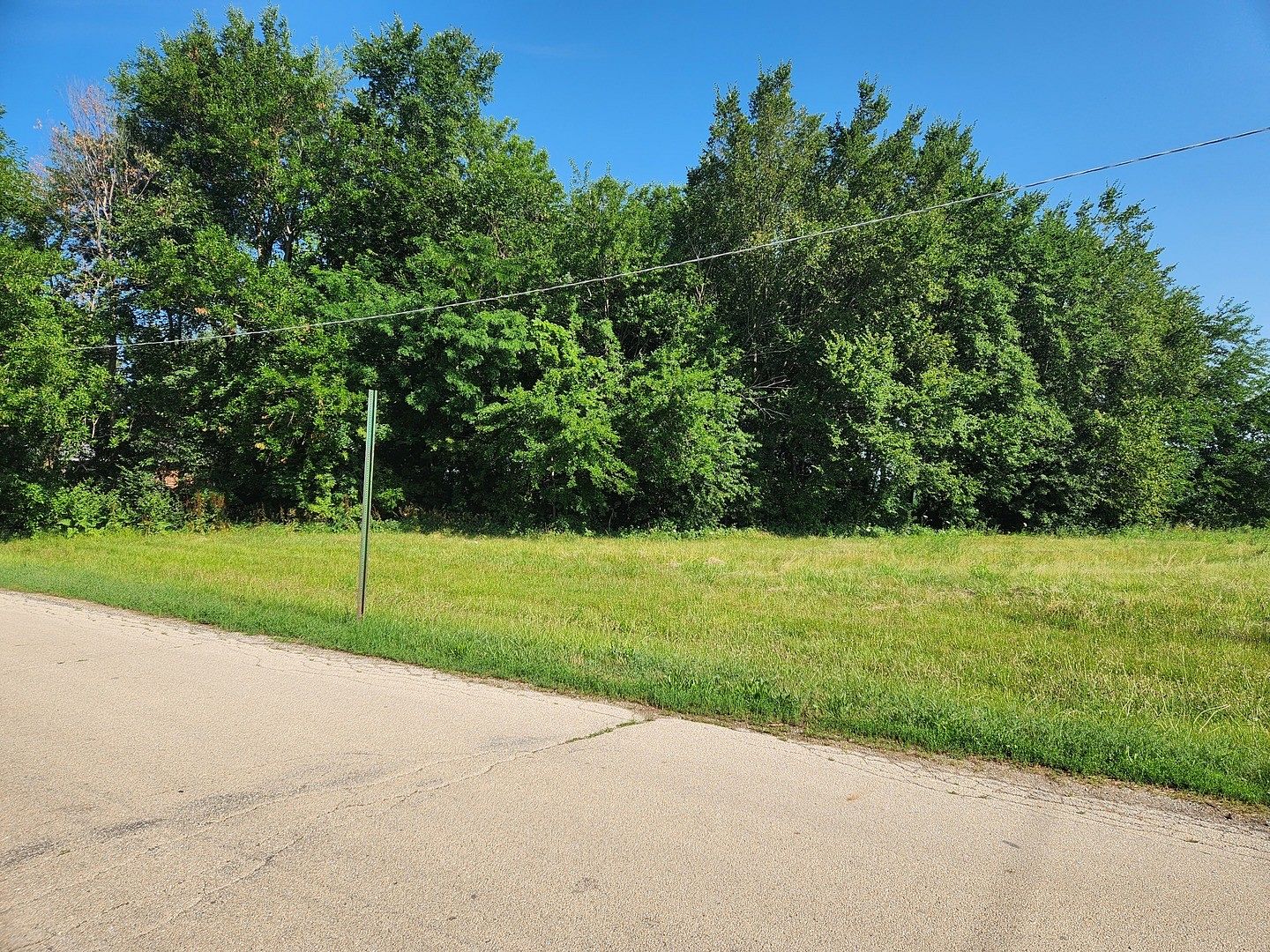 0.53 Acres of Residential Land for Sale in Sterling, Illinois