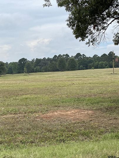5.2 Acres of Land for Sale in Kilgore, Texas