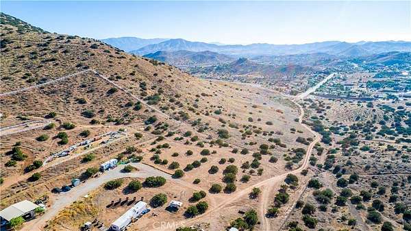 5 Acres of Land for Sale in Acton, California