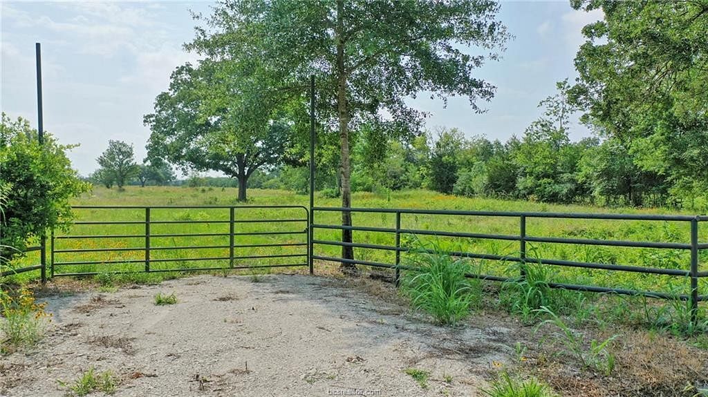 8.3 Acres of Residential Land for Sale in Normangee, Texas
