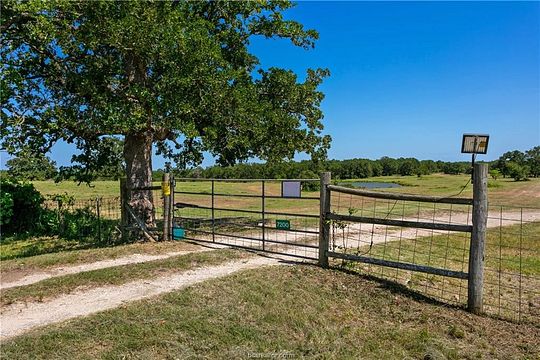 40 Acres of Land for Sale in College Station, Texas