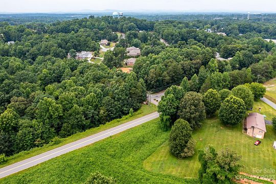 1.3 Acres of Residential Land for Sale in Hildebran, North Carolina