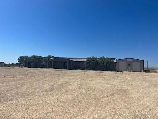 10 Acres of Improved Commercial Land for Sale in Snyder, Texas