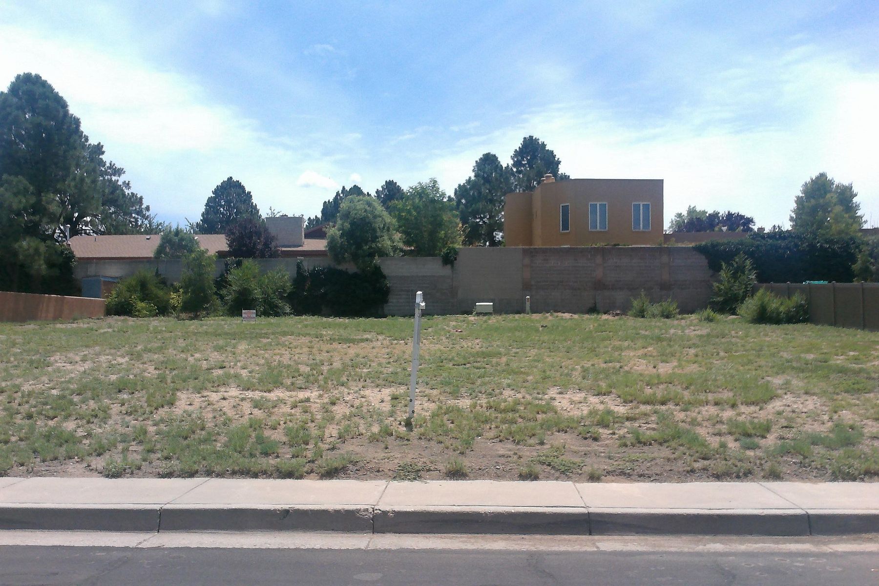 0.28 Acres of Land for Sale in Albuquerque, New Mexico