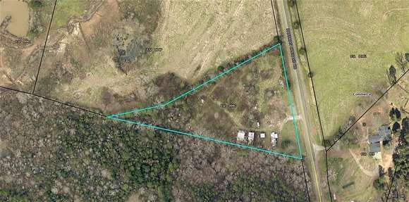 3 Acres of Improved Mixed-Use Land for Sale in Maysville, Georgia