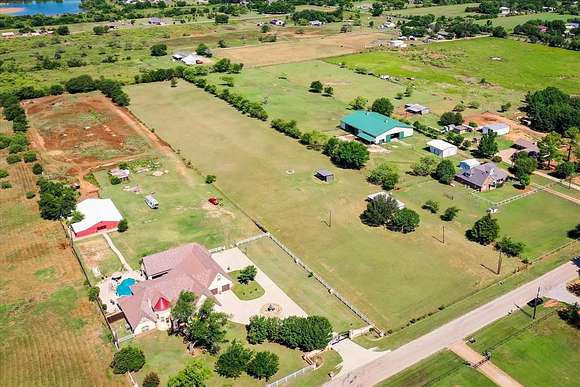 4.968 Acres of Land for Sale in Aurora, Texas