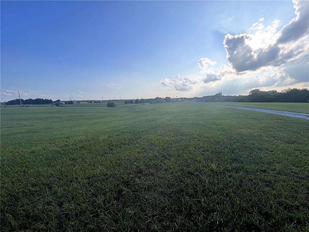 3 Acres of Residential Land for Sale in Tontitown, Arkansas