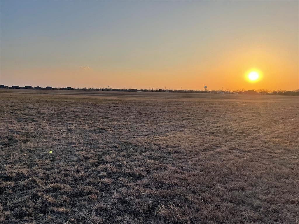 69.5 Acres of Land for Sale in Krum, Texas