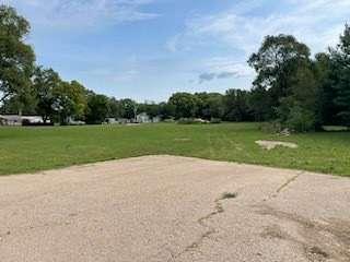 9 Acres of Land for Sale in Rock Falls, Illinois