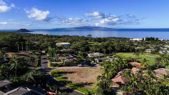 0.5 Acres of Residential Land for Sale in Kihei, Hawaii