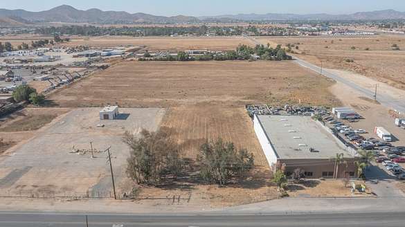 0.91 Acres of Mixed-Use Land for Sale in Menifee, California