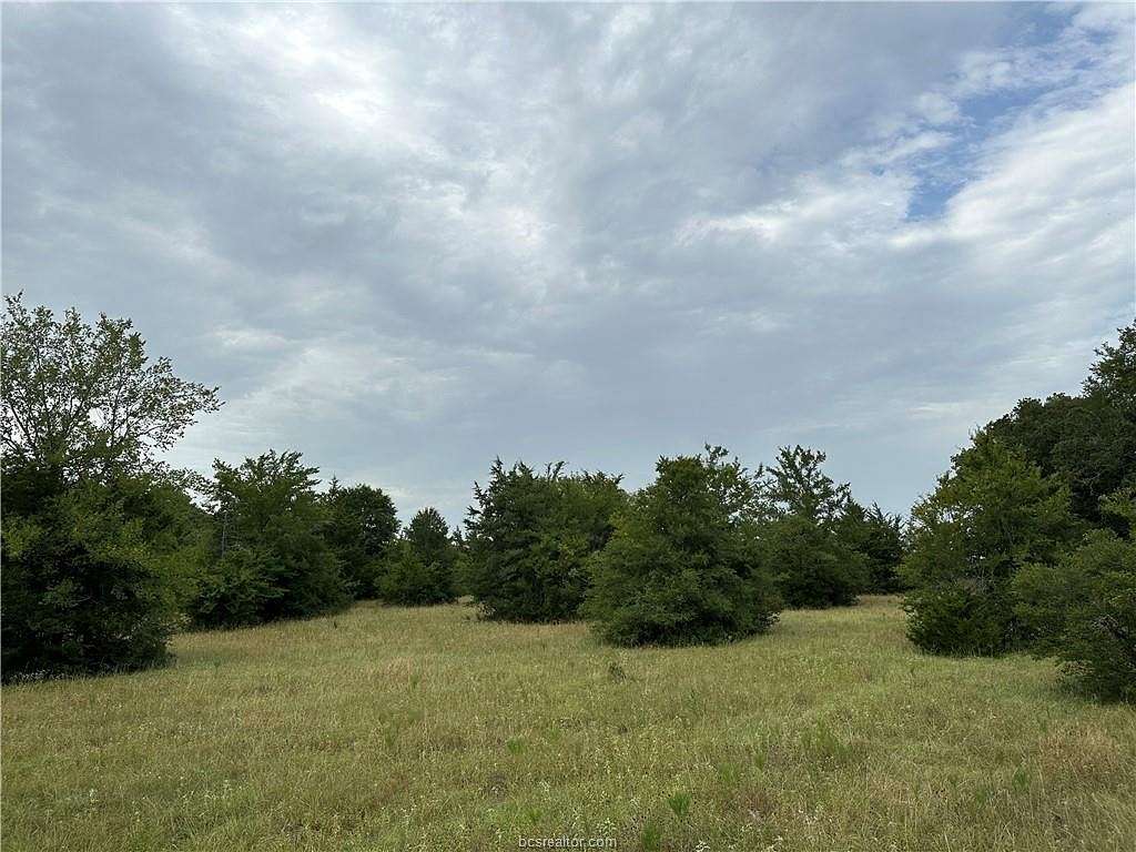10.5 Acres of Land for Sale in Bryan, Texas
