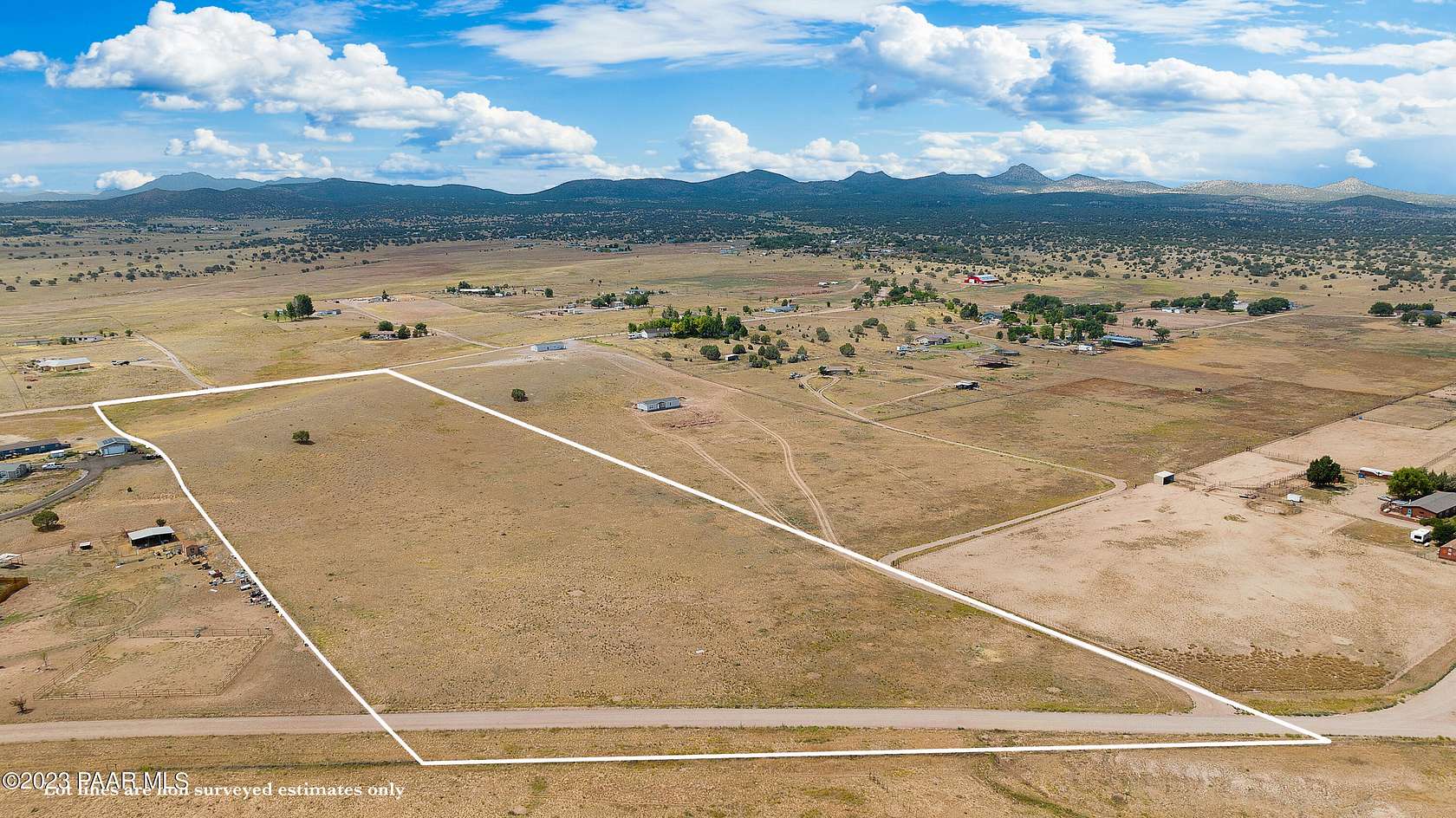4.1 Acres of Residential Land for Sale in Paulden, Arizona