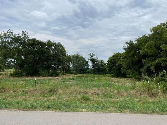 5 Acres of Residential Land for Sale in McLendon-Chisholm, Texas