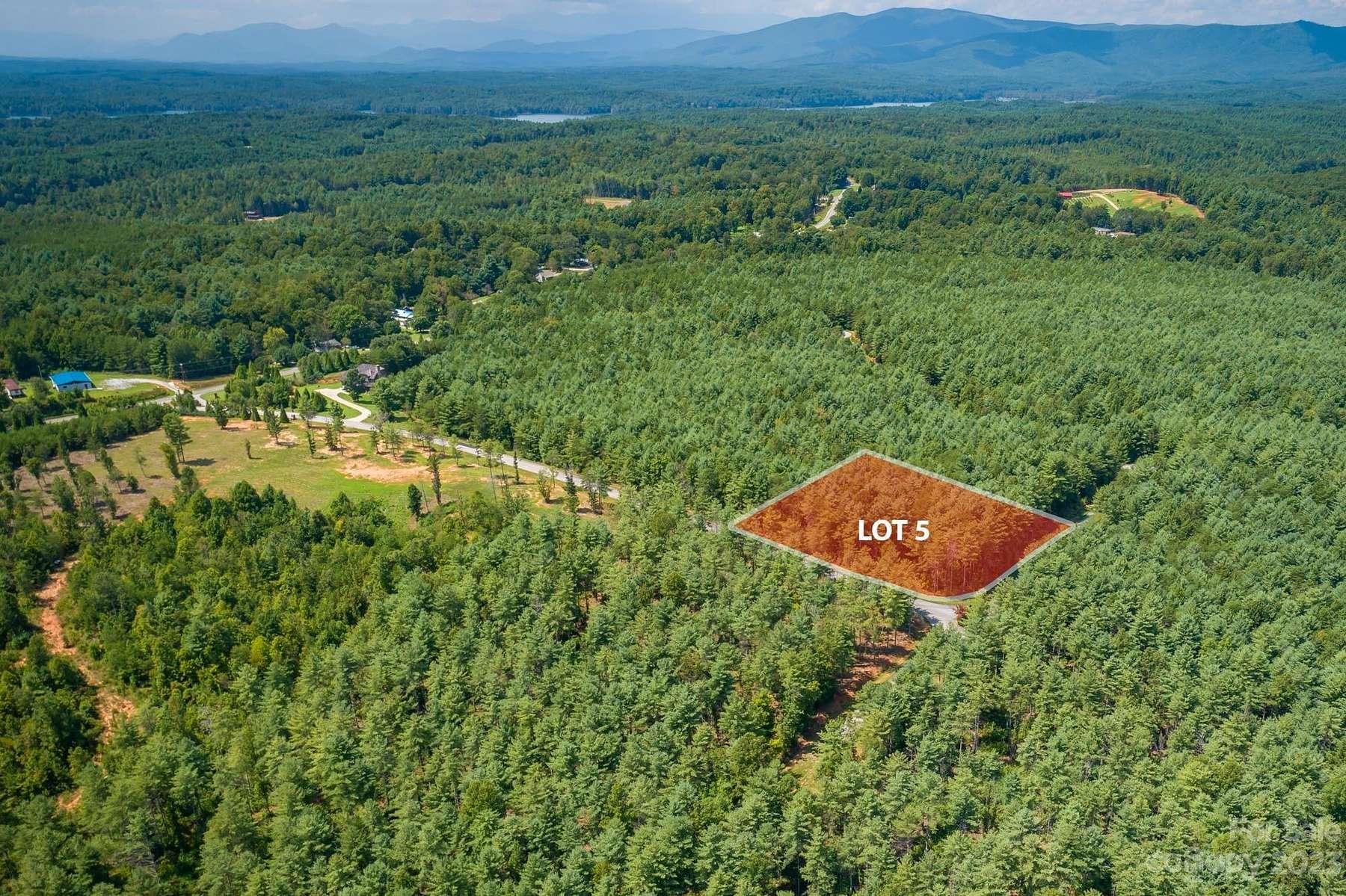 1.6 Acres of Residential Land for Sale in Morganton, North Carolina