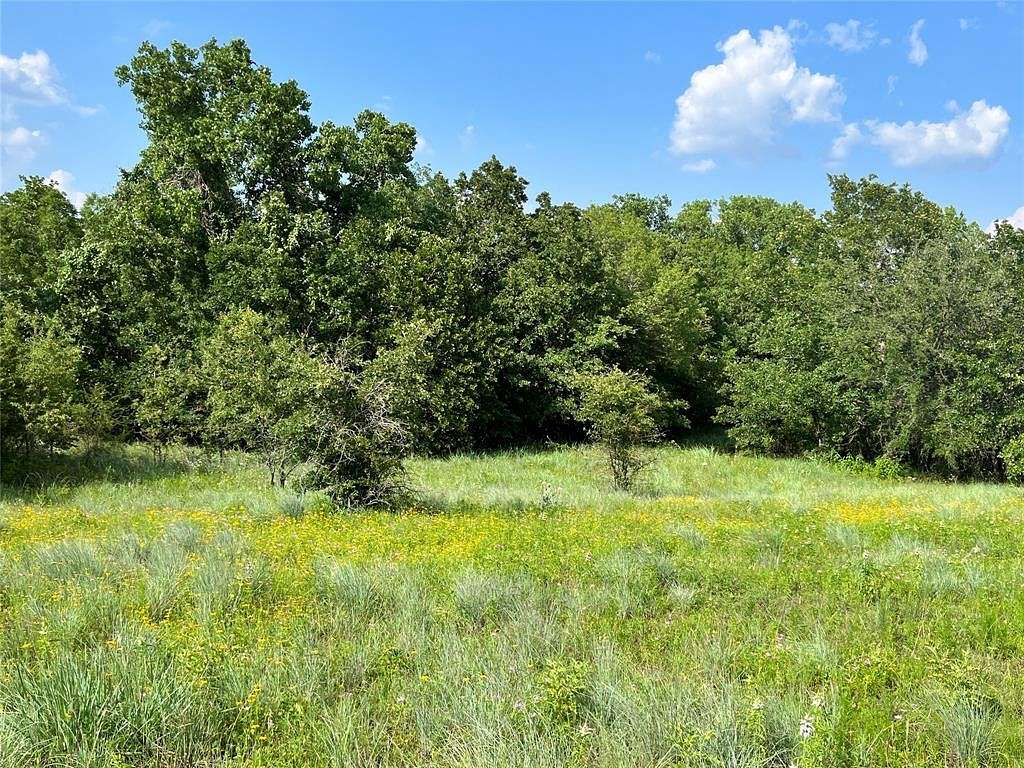 1.7 Acres of Residential Land for Sale in Springtown, Texas