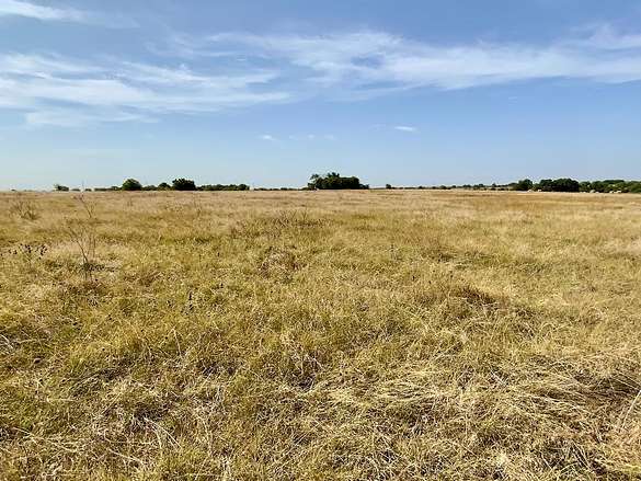 18 Acres of Land for Sale in Dime Box, Texas