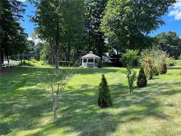 0.35 Acres of Residential Land for Sale in Berlin, Connecticut