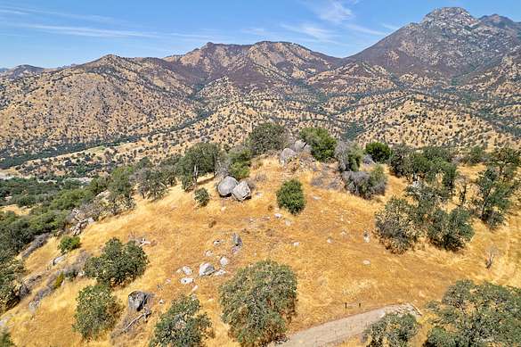 18.5 Acres of Commercial Land for Sale in Three Rivers, California