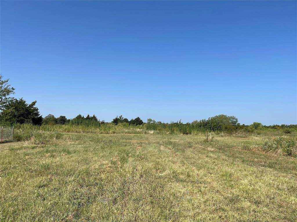 50 Acres of Land for Sale in Corsicana, Texas