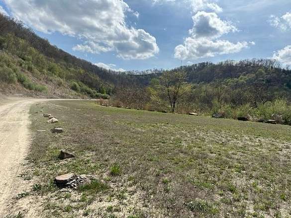 2.5 Acres of Residential Land for Sale in Pikeville, Kentucky