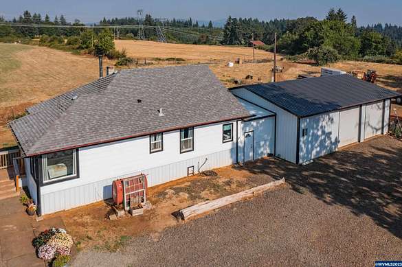 67.4 Acres of Agricultural Land with Home for Sale in Lebanon, Oregon