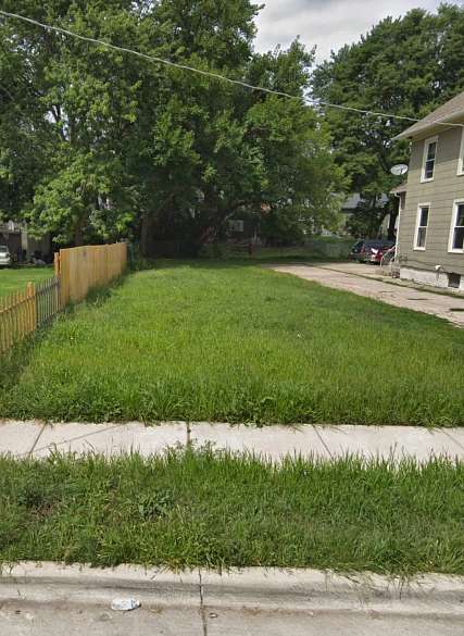 0.1 Acres of Residential Land for Sale in Elgin, Illinois