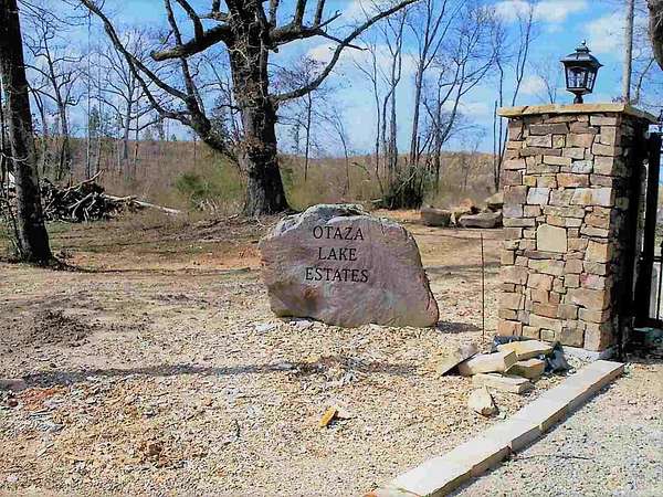 3 Acres of Residential Land for Sale in Hot Springs, Arkansas