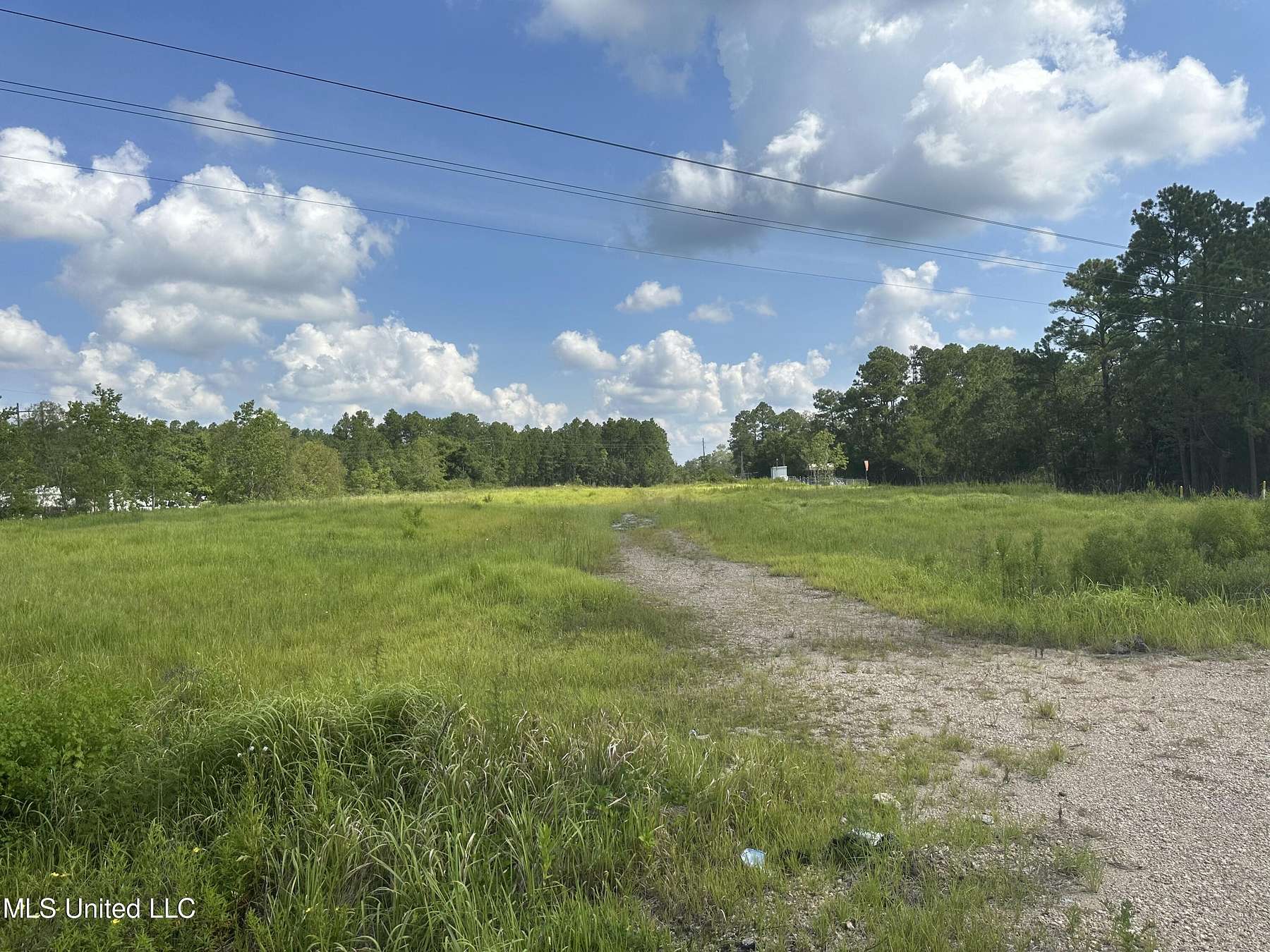 2.6 Acres of Improved Commercial Land for Sale in Moss Point, Mississippi
