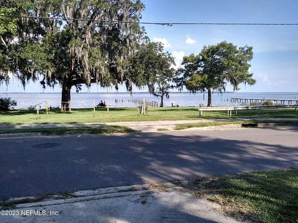 2 Acres of Land for Sale in Orange Park, Florida