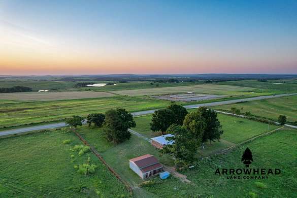 10 Acres of Recreational Land with Home for Sale in Holdenville, Oklahoma