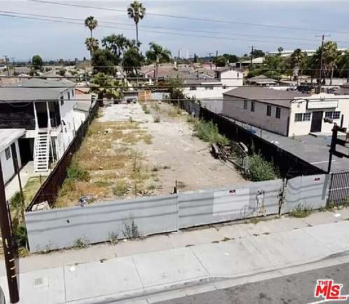 0.2 Acres of Land for Sale in Compton, California