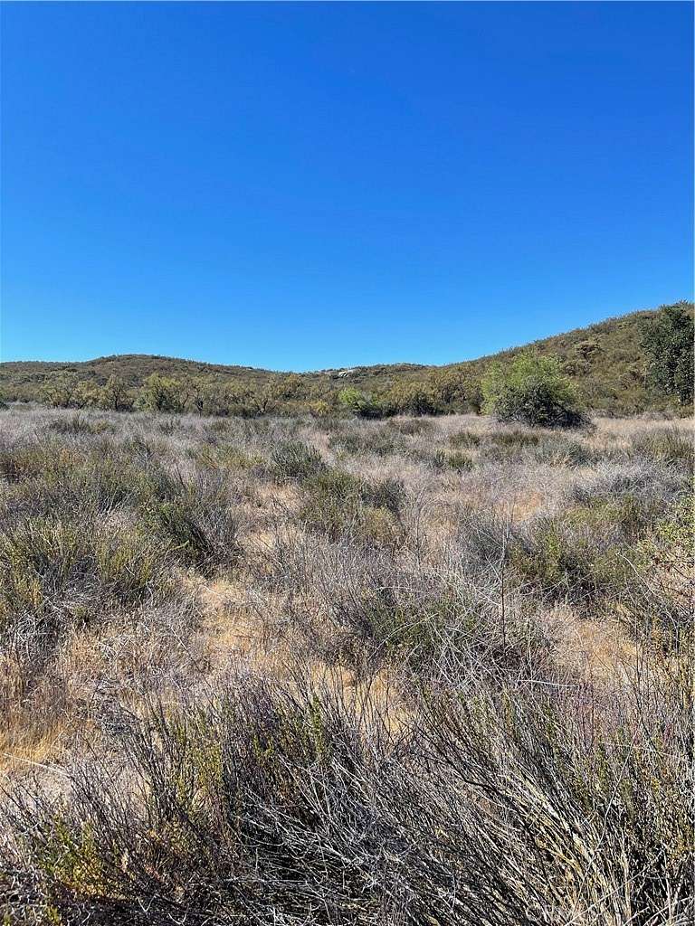 7.5 Acres of Land for Sale in Hemet, California