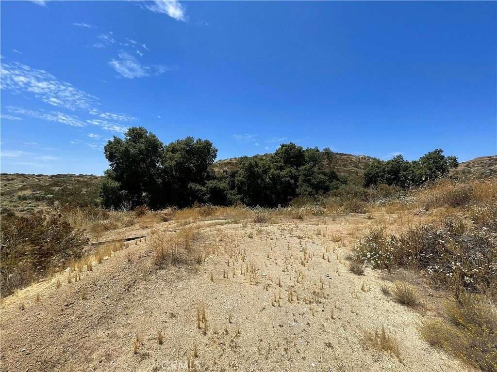 19.6 Acres of Land for Sale in Temecula, California