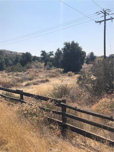 31.8 Acres of Land for Sale in Hemet, California