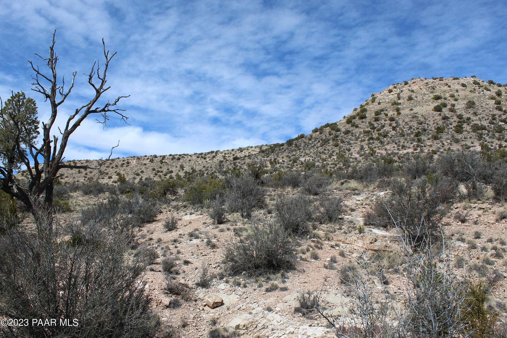 14 Acres of Land for Sale in Paulden, Arizona
