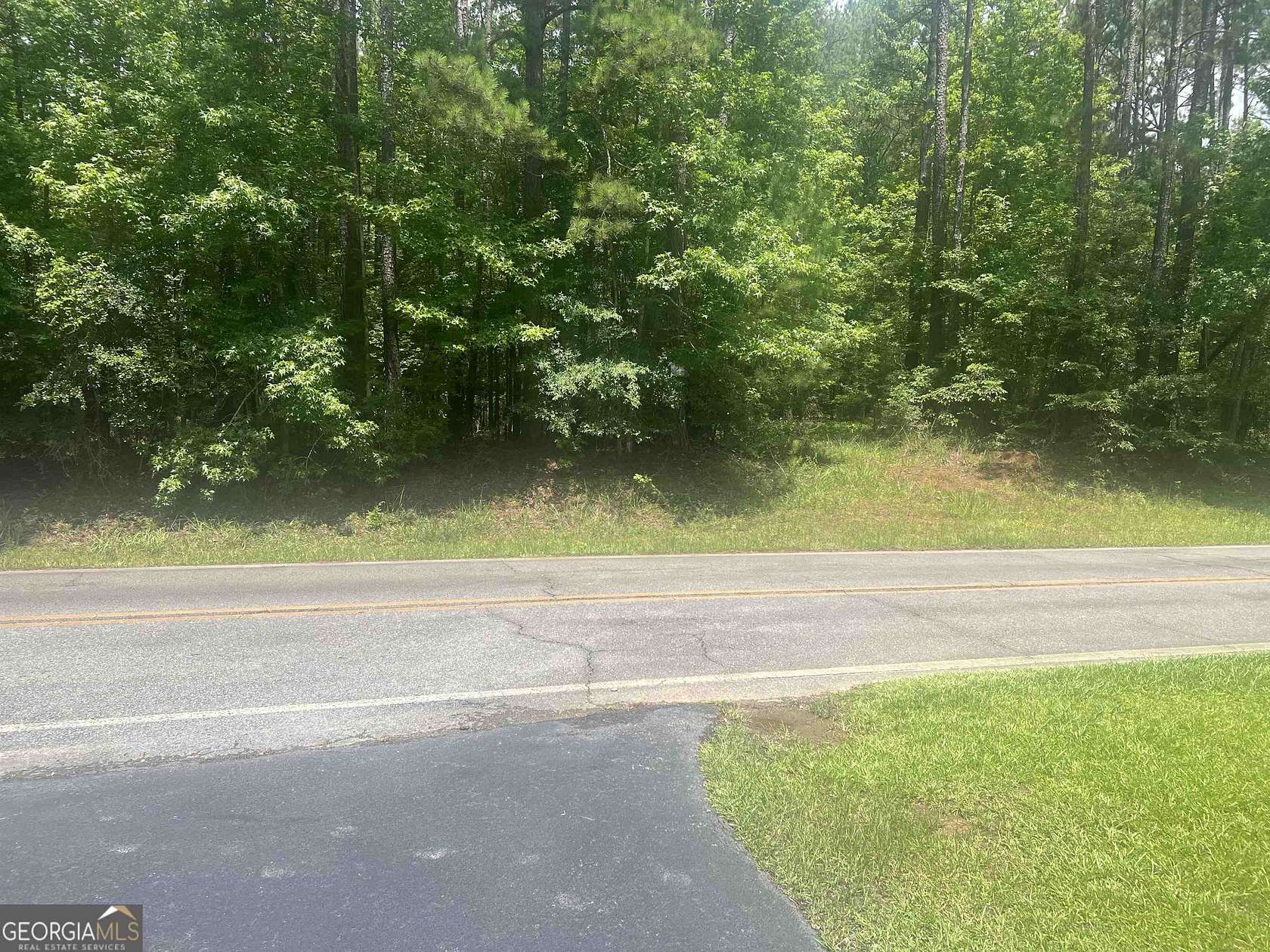 0.89 Acres of Residential Land for Sale in Eatonton, Georgia