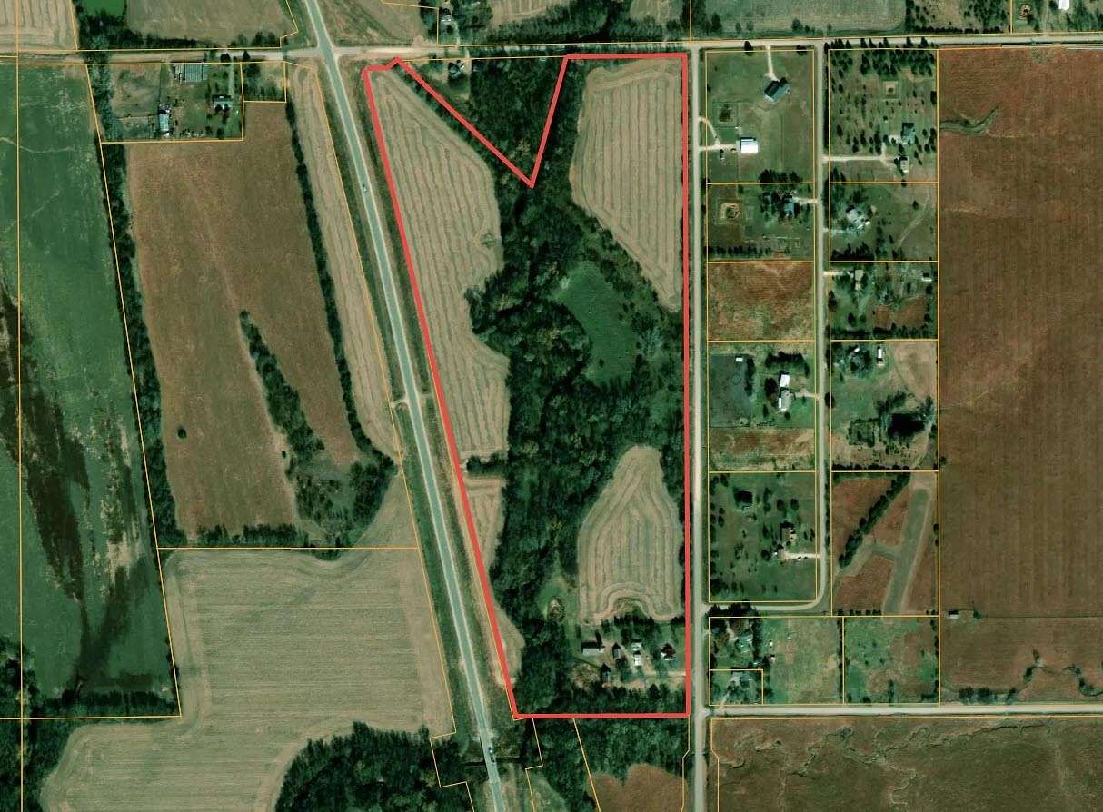 57.5 Acres of Agricultural Land with Home for Sale in El Dorado, Kansas