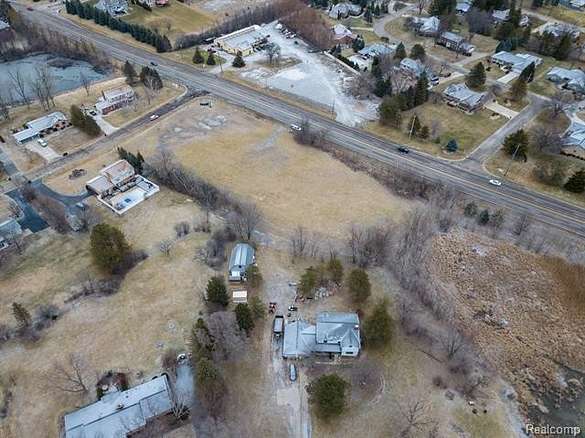 2 Acres of Residential Land for Sale in Grand Blanc, Michigan