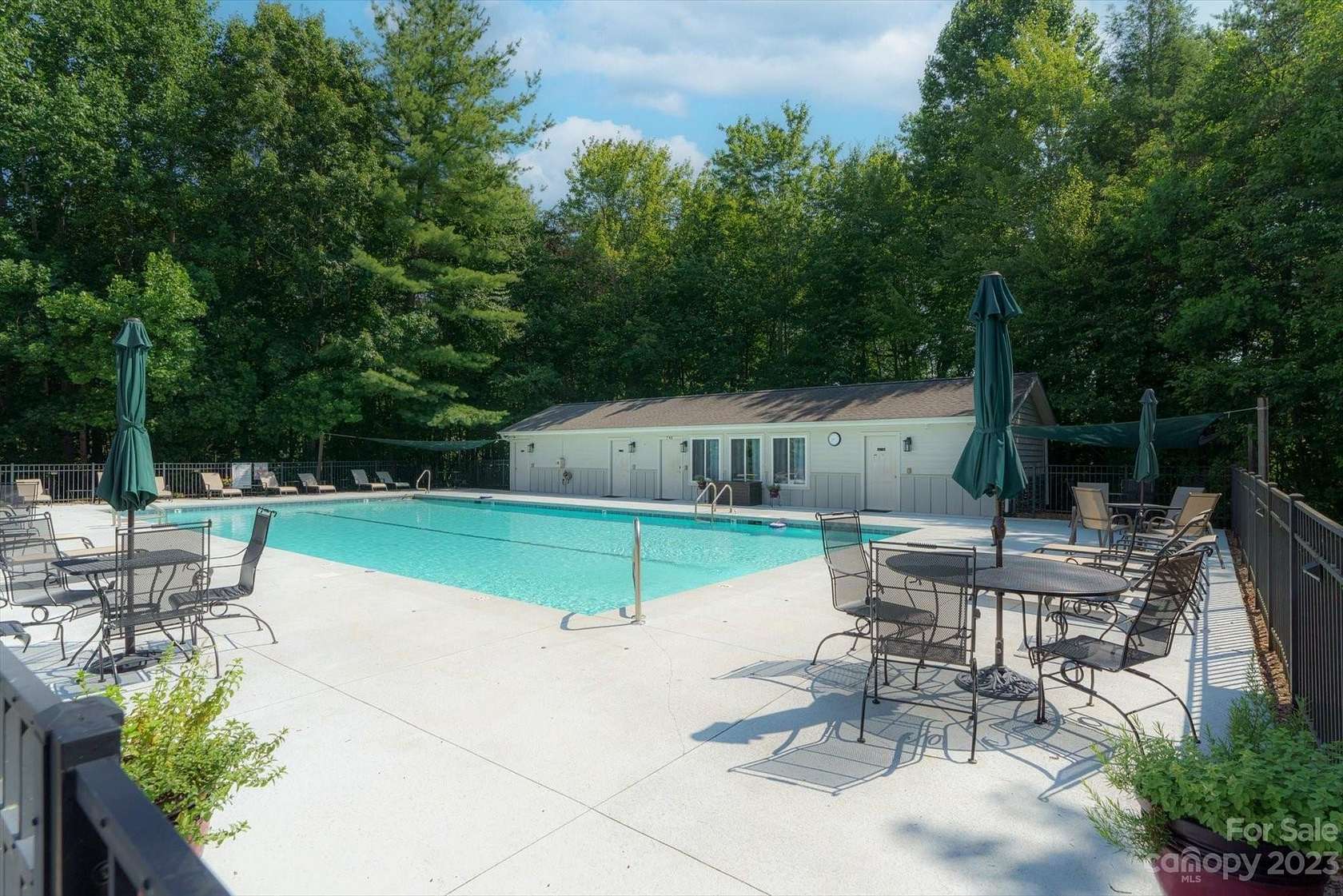 1 Acre of Residential Land for Sale in Arden, North Carolina