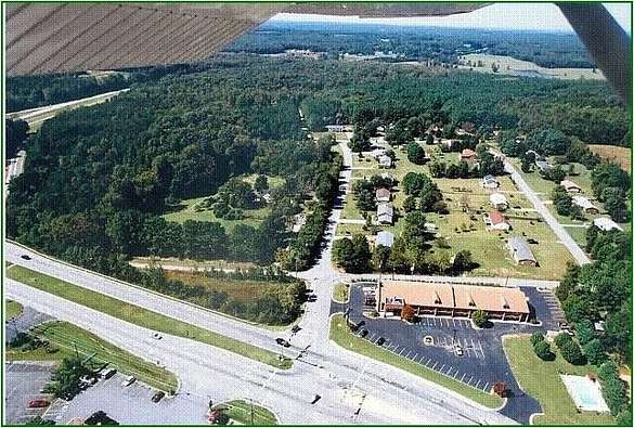 6 Acres of Mixed-Use Land for Sale in Farmville, Virginia