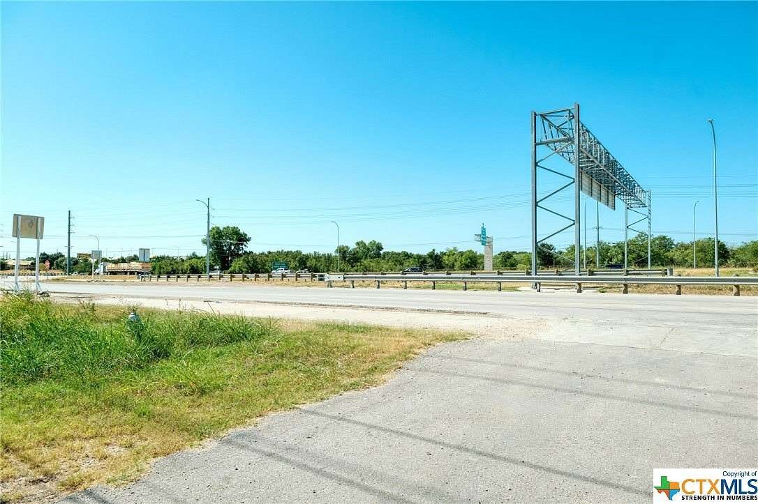 1.403 Acres of Mixed-Use Land for Sale in Austin, Texas