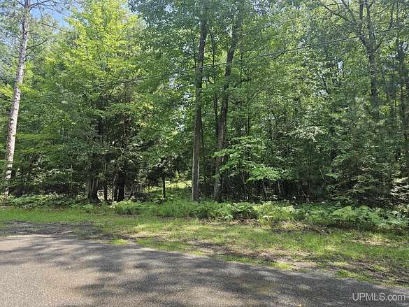1.6 Acres of Residential Land for Sale in Rapid River, Michigan