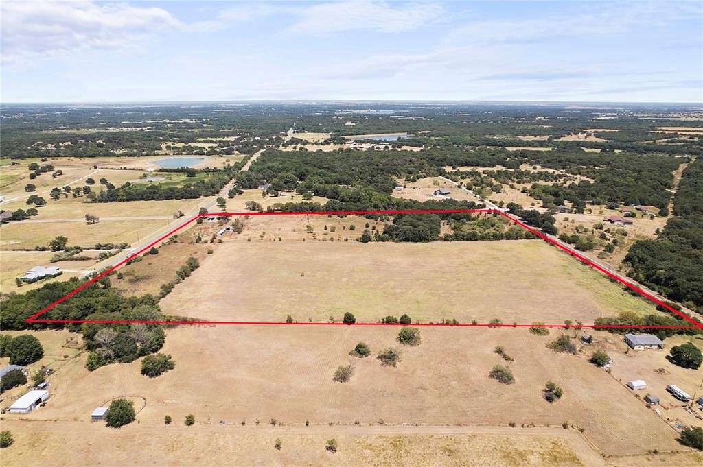 27 Acres of Agricultural Land for Sale in Cleburne, Texas