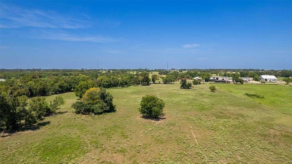 15.2 Acres of Land for Sale in Sulphur Springs, Texas