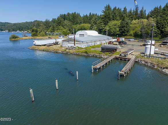 13 Acres of Commercial Land for Sale in Newport, Oregon
