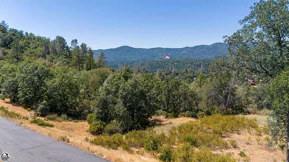 5 Acres of Residential Land for Sale in Sonora, California