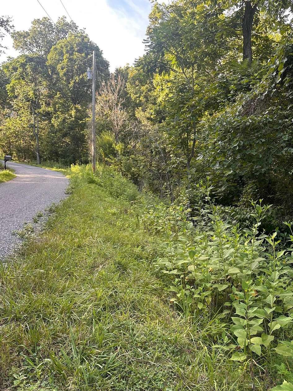 1.5 Acres of Residential Land for Sale in Parrottsville, Tennessee