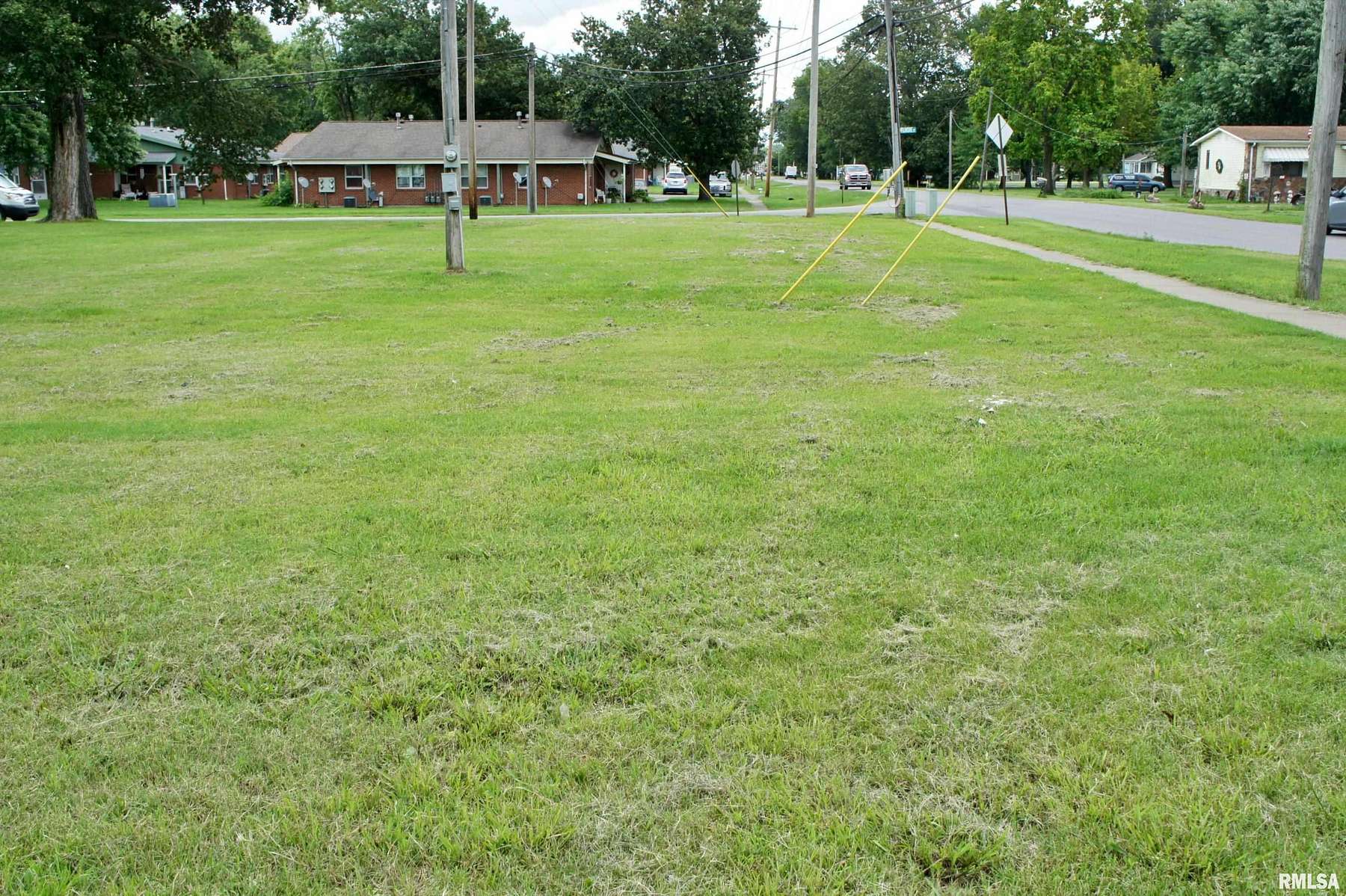 0.23 Acres of Commercial Land for Sale in Metropolis, Illinois